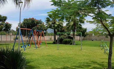 Amplia casa en renta en Arboreto Residencial Verde