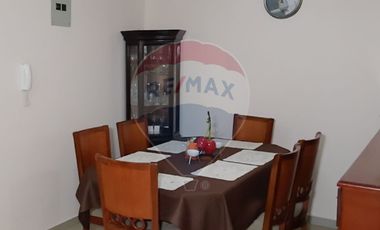 Casa en Venta en El Retorno-Calle Princesa Paccha