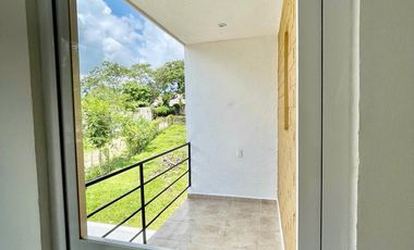 CASA EN VENTA ESTILO MODERNO EN TLAYACAPAN  