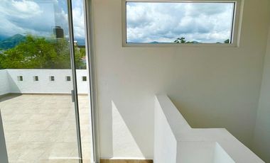 CASA EN VENTA ESTILO MODERNO EN TLAYACAPAN  