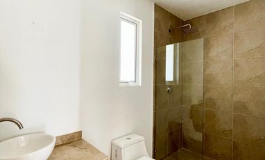 CASA EN VENTA ESTILO MODERNO EN TLAYACAPAN  