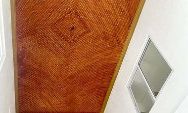 CASA EN VENTA ESTILO MODERNO EN TLAYACAPAN  