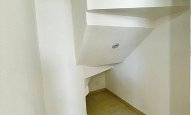 CASA EN VENTA ESTILO MODERNO EN TLAYACAPAN  