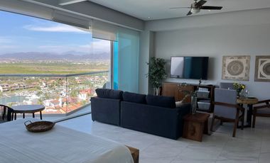 ¡Vive el encanto del puerto cada día!