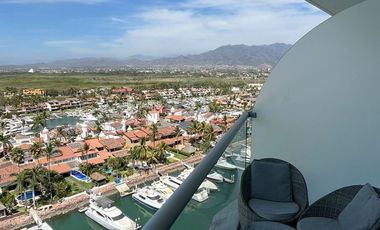 ¡Vive el encanto del puerto cada día!