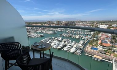 ¡Vive el encanto del puerto cada día!