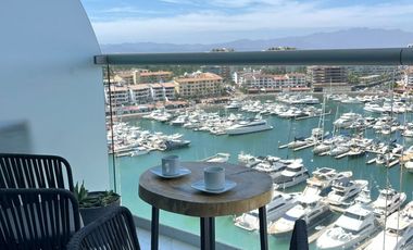 ¡Vive el encanto del puerto cada día!