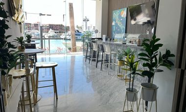 ¡Vive el encanto del puerto cada día!