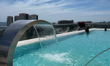 ¡Vive el encanto del puerto cada día!