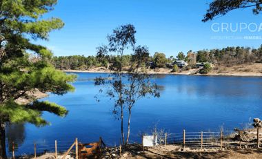 PROPIEDAD CON COSTA DE LAGO LOS MOLINOS EN POTRERO DE GARAY