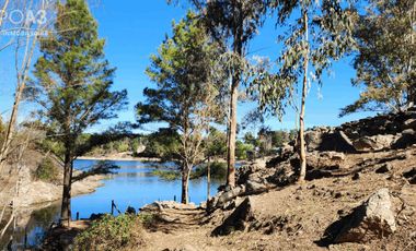 PROPIEDAD CON COSTA DE LAGO LOS MOLINOS EN POTRERO DE GARAY