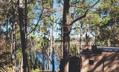 PROPIEDAD CON COSTA DE LAGO LOS MOLINOS EN POTRERO DE GARAY