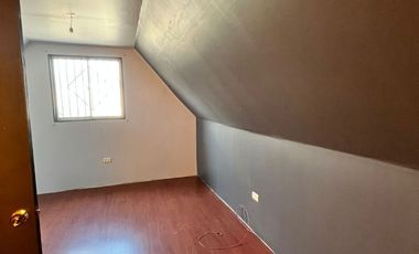 Casa En Venta Cercano A Metro Ferrocarril