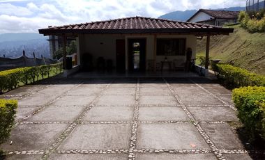 Casa en Arriendo en La Mina ,Envigado Antioquia