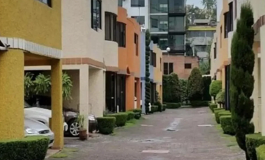 BONITA CASA EN AV CONTRERAS 450, SAN JERONIMO. EN VENTA (REMATE BANCARIO)