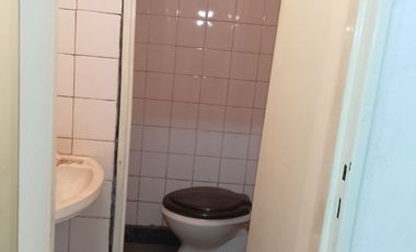 ALQUILER DE LOCAL ,CON ENTREPISO ,OPORTUNIDAD POR PRECIO Y UBICACION