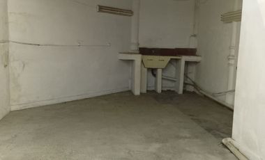 ALQUILER DE LOCAL ,CON ENTREPISO ,OPORTUNIDAD POR PRECIO Y UBICACION