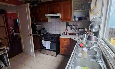 Vende Casa  de 6 dormitorios a 3 Cuadras de Colegio Pumahue, de 270 M2 en Villa Sol de Oriente Puerto Montt