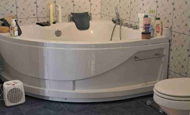 Vende Casa  de 6 dormitorios a 3 Cuadras de Colegio Pumahue, de 270 M2 en Villa Sol de Oriente Puerto Montt