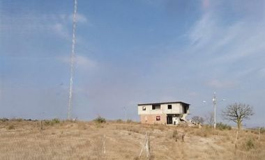 VENTE DE MEGA TERRENO EN MANTA DE OPORTUNIDAD