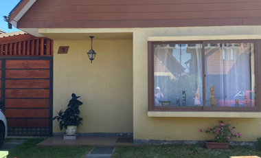 Vendo hermosa casa en Condominio Prados de La Cruz