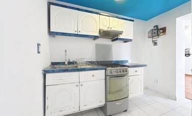 Departamento de 2 recámaras y estacionamiento en Atlampa