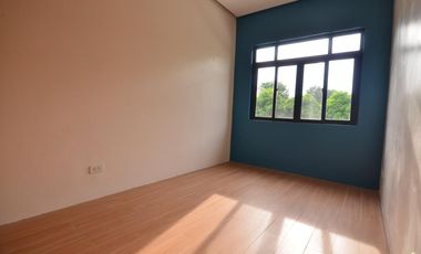 For Sale Modern Design Semi-Furnished Two (2) Storey Townhouse in Molino Bacoor Cavite City