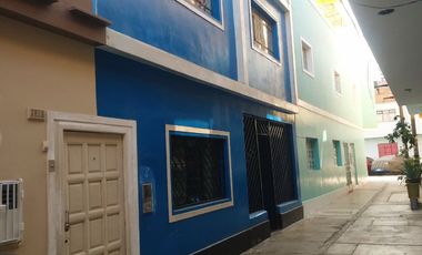 LIMA CERCADO CASA SE VENDE - MIRONES BAJO