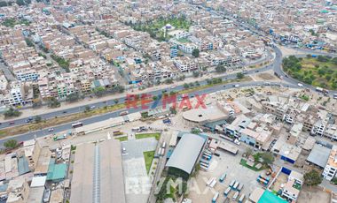 Venta De Terreno Comercial 2,640M2 A Pocos Pasos De La Avenida Tantamayo, En San Martin De Porres, A Un Precio De Ocacion!!!