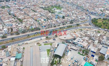 Venta De Terreno Comercial 2,640M2 A Pocos Pasos De La Avenida Tantamayo, En San Martin De Porres, A Un Precio De Ocacion!!!