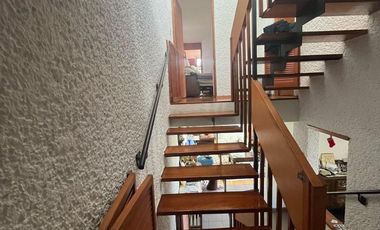 CASA EN VENTA EN EL RINCÓN DEL PEDREGAL, CDMX.