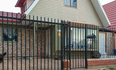 Casa Independiente en Venta 4D/ 2B – Alto Manquehue, Los Pinos, Quilpué