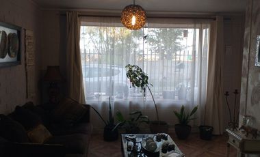 Casa Independiente en Venta 4D/ 2B – Alto Manquehue, Los Pinos, Quilpué