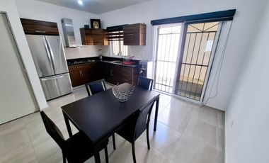 HERMOSA CASA DE 2 RECÁMARAS, TOTALMENTE AMUEBLADA Y EQUIPADA, PLAYA DEL CARMEN