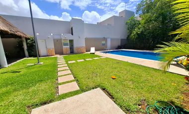 HERMOSA CASA DE 2 RECÁMARAS, TOTALMENTE AMUEBLADA Y EQUIPADA, PLAYA DEL CARMEN