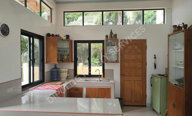 🌊 Beachfront 2-Storey Residential House for Sale 🏡✨