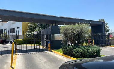 CASA EN VENTA RESIDENCIAL ARBORETO EN NUEVO MÈXICO, TESISTAN; JALISCO.