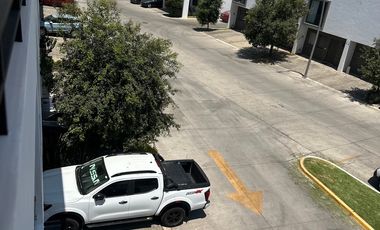 CASA EN VENTA RESIDENCIAL ARBORETO EN NUEVO MÈXICO, TESISTAN; JALISCO.