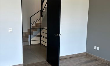 CASA EN VENTA RESIDENCIAL ARBORETO EN NUEVO MÈXICO, TESISTAN; JALISCO.