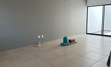 CASA EN VENTA RESIDENCIAL ARBORETO EN NUEVO MÈXICO, TESISTAN; JALISCO.