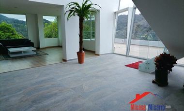 Casa en Venta Via La Calera