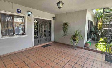 HERMOSA CASA DE UNA PLANTA EN EXCELENTE UBICACION