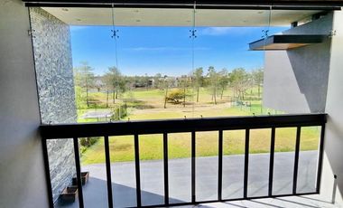 RESIDENCIA  EN VENTA O RENTA EL BOSQUE COUNTRY CLUB LEON GUANAJUATO CON CAMPO DE GOLF