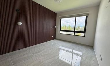 Casa con Renta con visita al lago en Fraccionamiento Privado Ocoyoacac, Edo de México