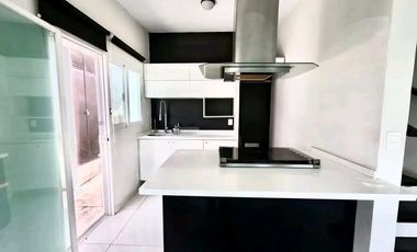 (CMS) CASA EN LOS VOLCANES EN CONDOMINIO 3,300,000