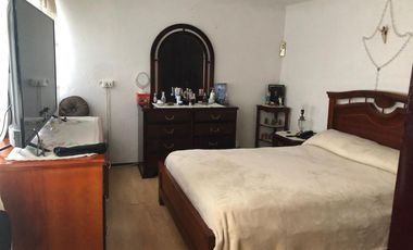 GRAN OPORTUNIDAD DE INVERSION DE HOSTAL + CASA AMPLIA EN TULCAN