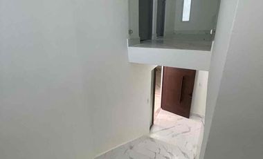 venta de oficina en cumbres 1er sector