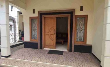 BANGUNAN FULL FURNISHED DI TENGAH KOTA CILACAP