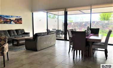 CASA DE UN PISO, AMUEBLADA EN RENTA  FRACC. LA CAMPIÑA, León,Gto; 3 REC, 3 AUTOS, JARDÍN, EQUIPADA