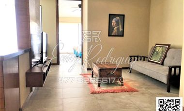 CASA AMUEBLADA EN LA CAMPIÑA, León,Gto; RENTA $36,500, 3 REC. CON BAÑO C/U, 4 AUTOS, JARDÍN CON TERRAZA